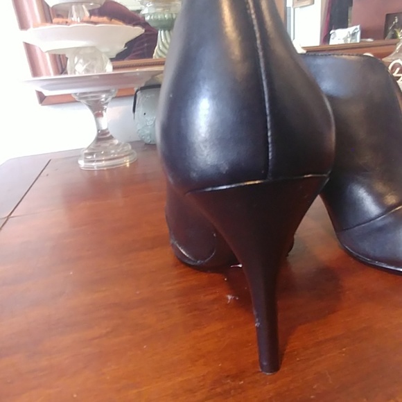 Nine west black pumps - Picture 3 of 4
